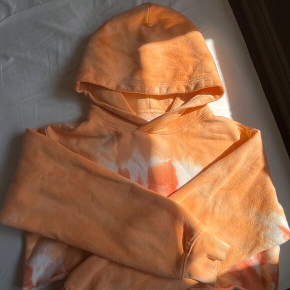 TNA Cropped Hoodie - Picture 3 of 4